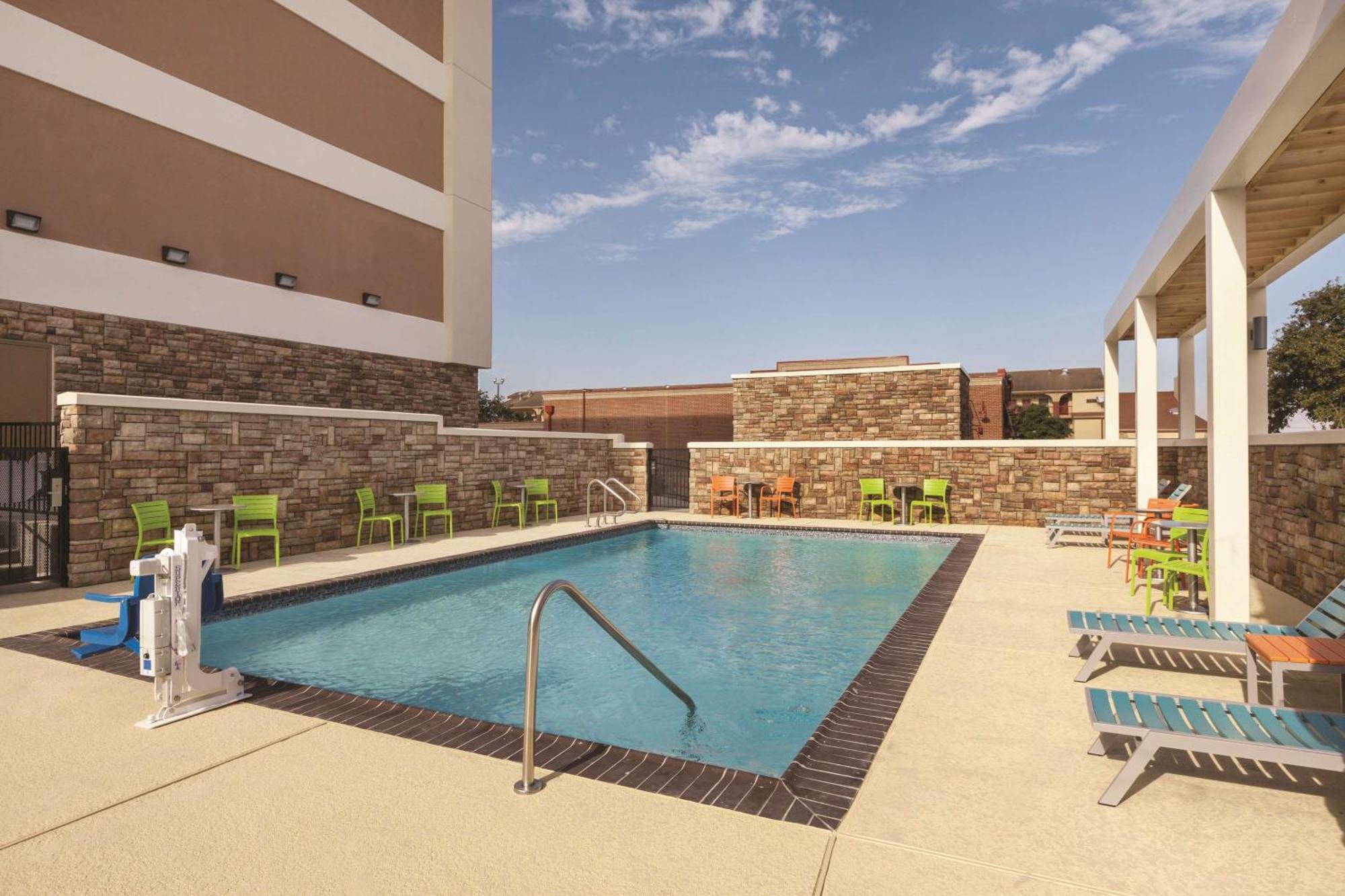 Home2 Suites By Hilton College Station Eksteriør bilde